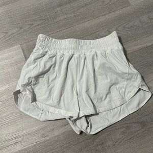 LULULEMON track that short 3”